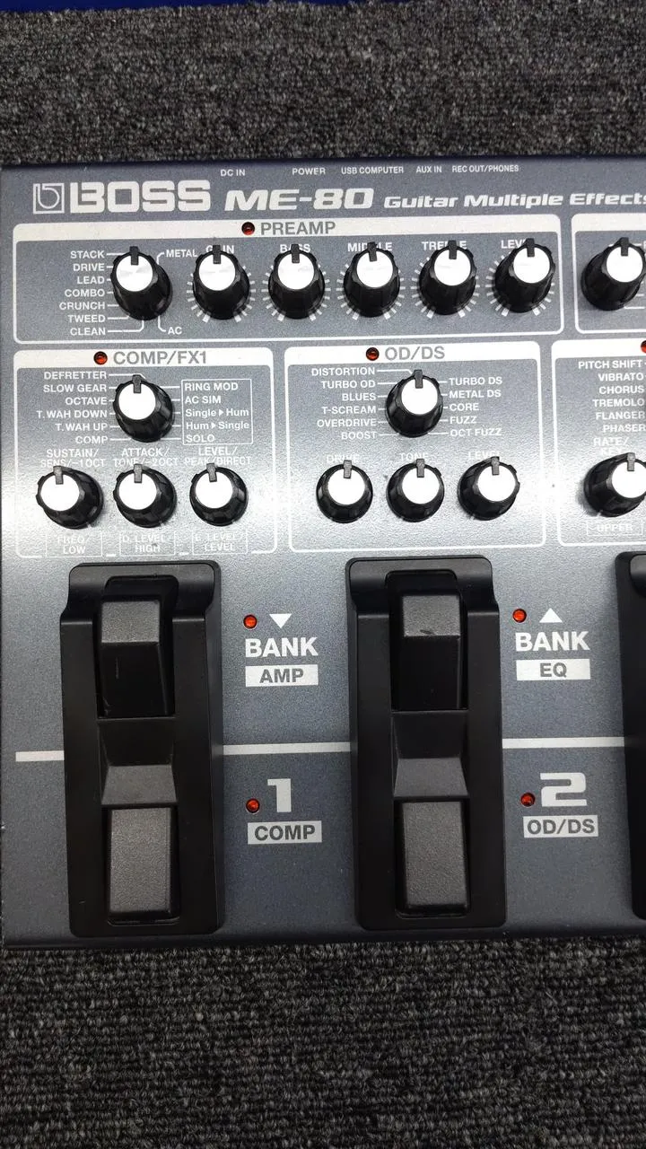BOSS Multi-Effektpedal ME-80