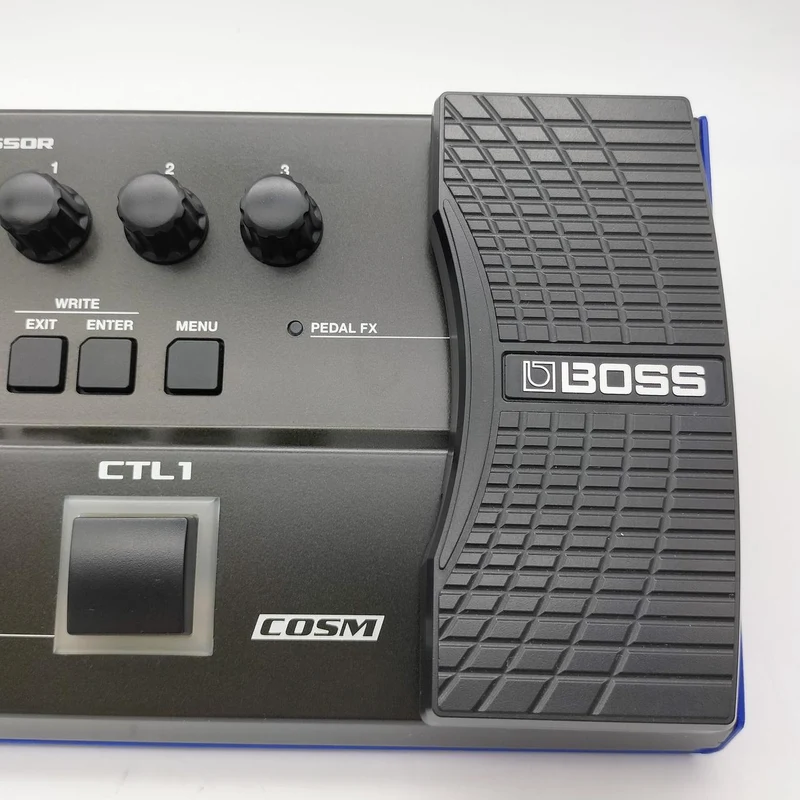 BOSS Multi-Effektgerät GT-1