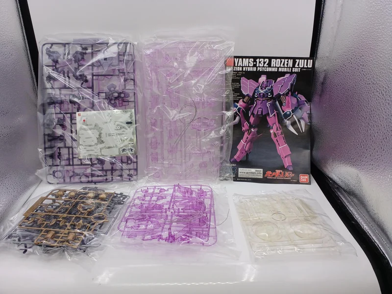 BANDAI HG 1/144 Rosen Zuhl Theater Limited Elite Rose Gar