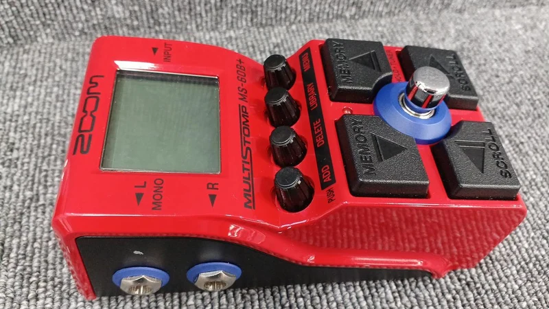 ZOOM Bass Multi-Effektgerät MS-60B+
