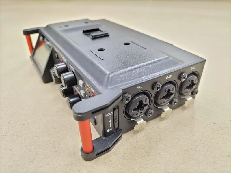 TASCAM PCM-Recorder DR-70D