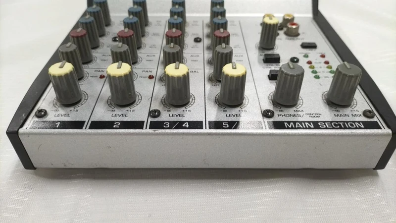 BEHRINGER [NET Exklusiv] Analogmixer MX602A