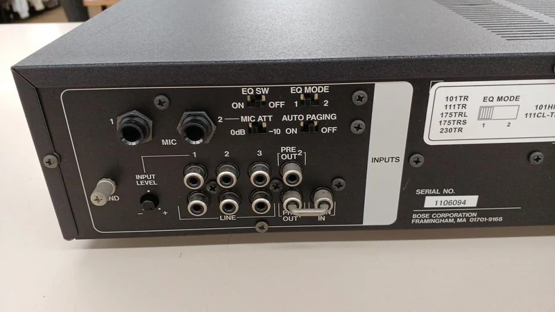 BOSE Mischpult mit integriertem Leistungsverstärker 200SR-HI