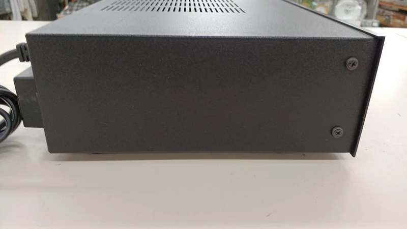 BOSE Mischpult mit integriertem Leistungsverstärker 200SR-HI