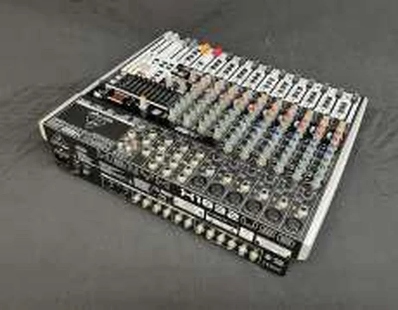 BEHRINGER [Hocheffektiv in verschiedenen Umgebungen!!] Analogmixer X1832USB