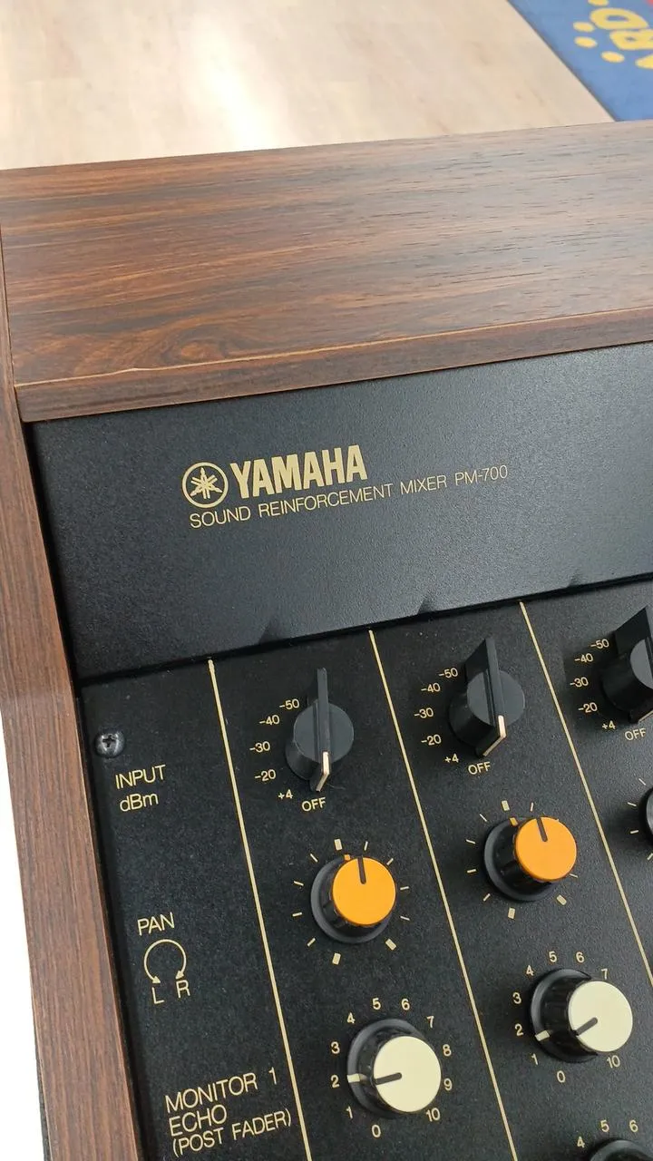 YAMAHA Analogmixer PM-700