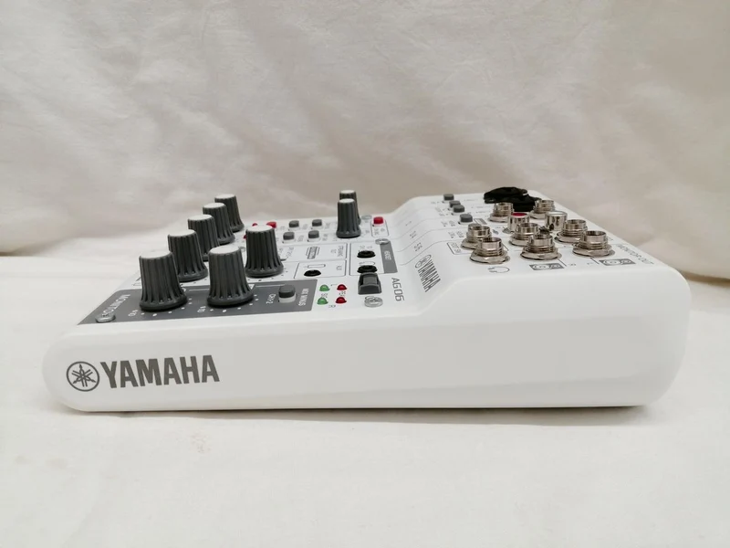 YAMAHA Mixer AG06MK2