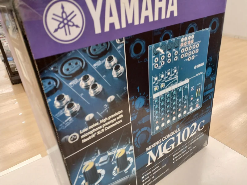 YAMAHA Mixer MG102C