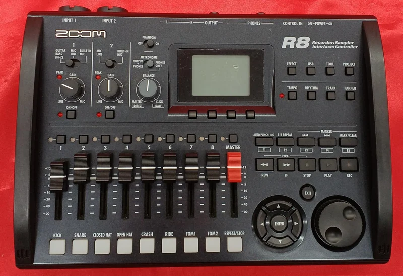 ZOOM Digital MTR R8