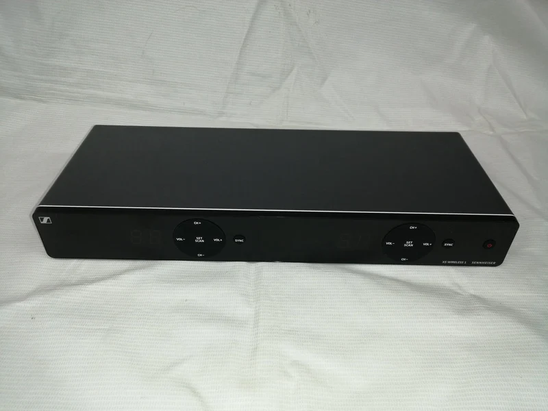 SENNHEISER Drahtlosmikrofon XSW1-825 DUAL