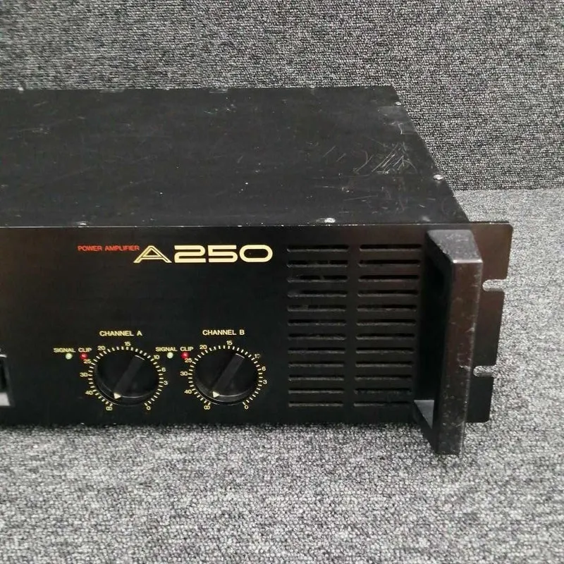 [SCHROTT] YAMAHA Endstufe A250