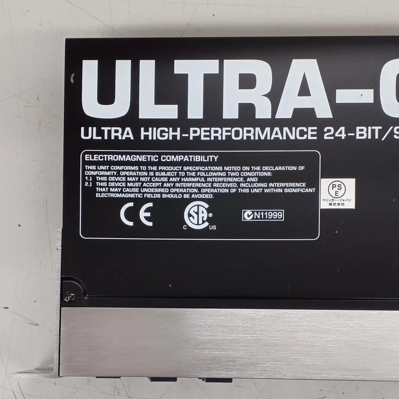 BEHRINGER Digitaler Equalizer DEQ2496