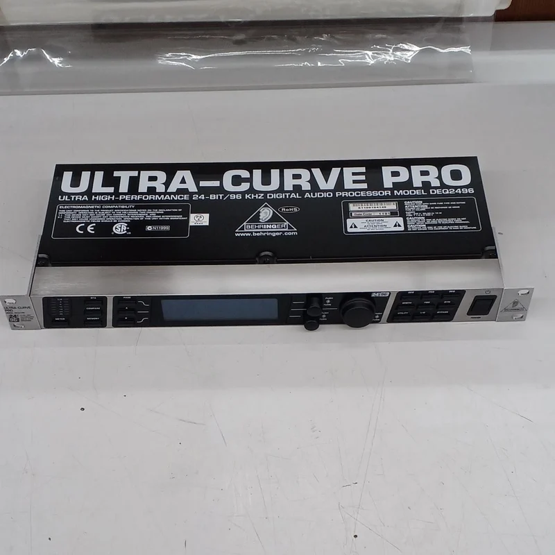 BEHRINGER Digitaler Equalizer DEQ2496
