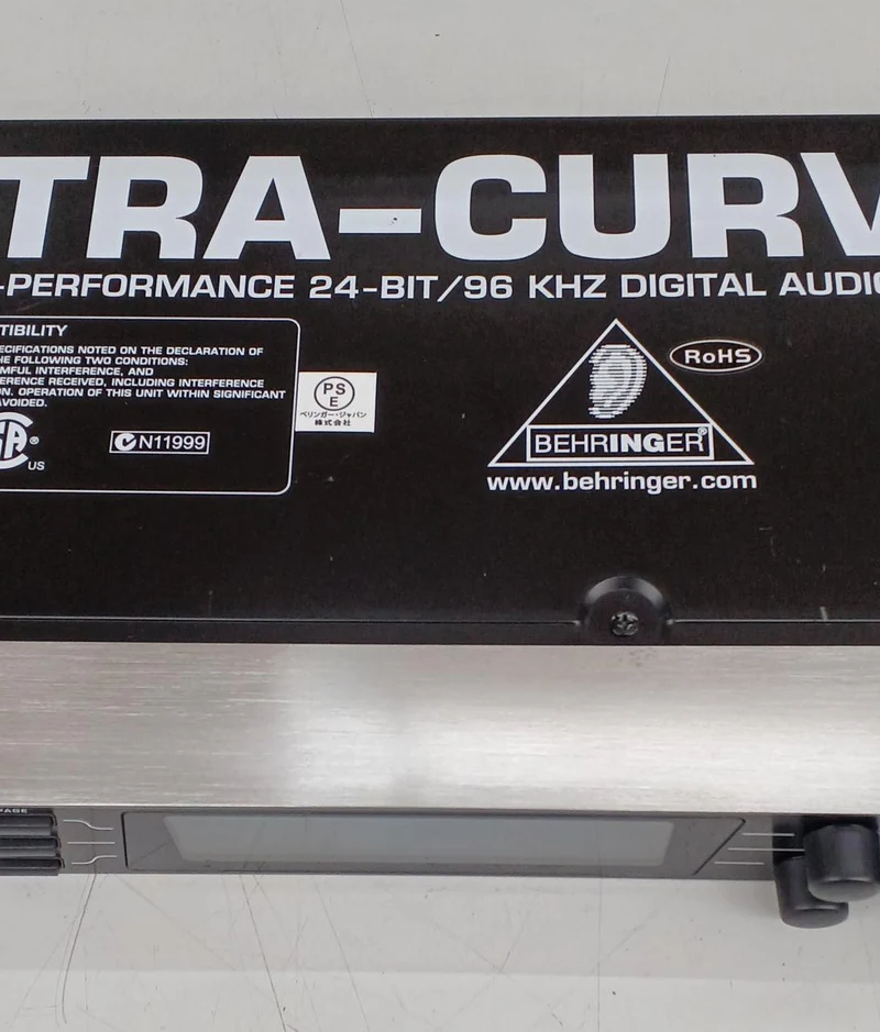 BEHRINGER Digitaler Equalizer DEQ2496
