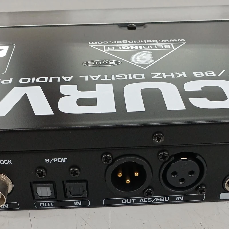 BEHRINGER Digitaler Equalizer DEQ2496