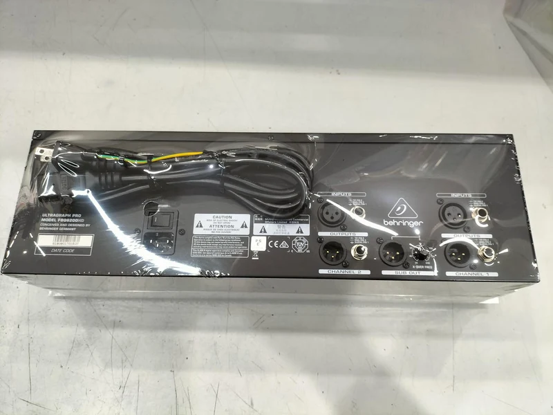 BEHRINGER Equalizer FBQ6200HD