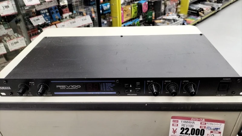 YAMAHA Digital Reverb REV100