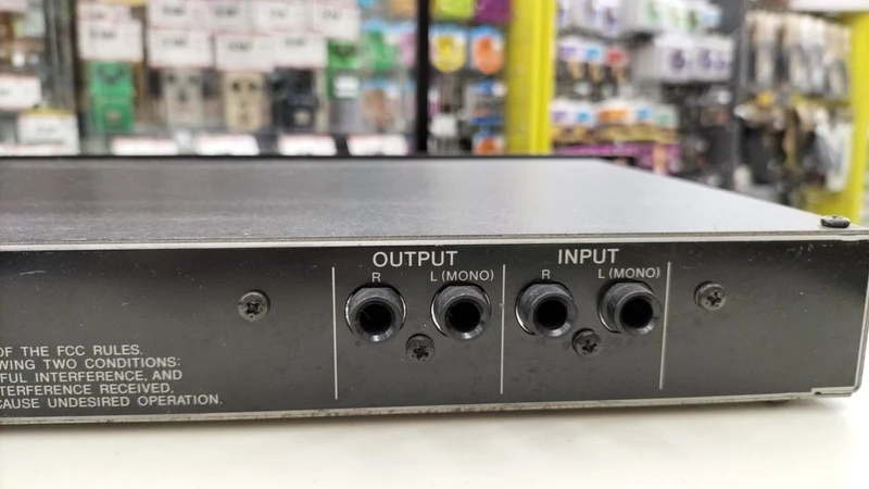 YAMAHA Digital Reverb REV100