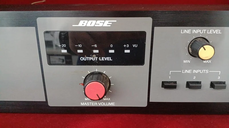 BOSE Mischverstärker 200SR-HI