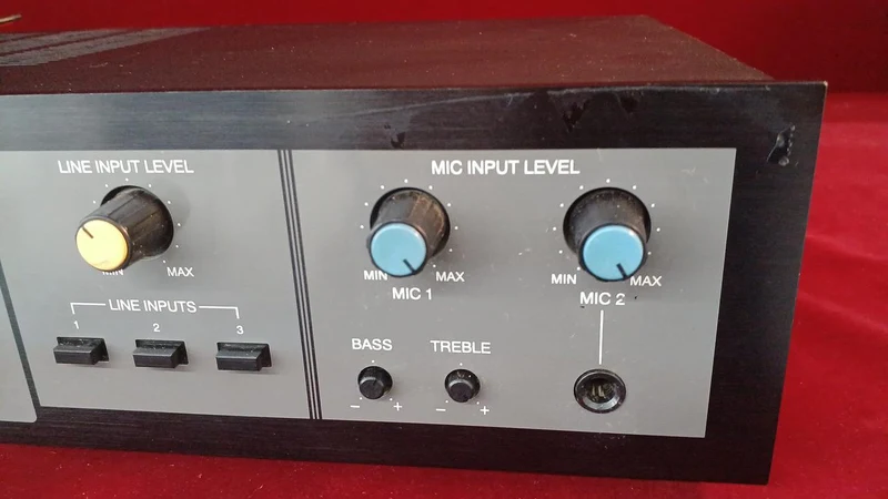 BOSE Mischverstärker 200SR-HI