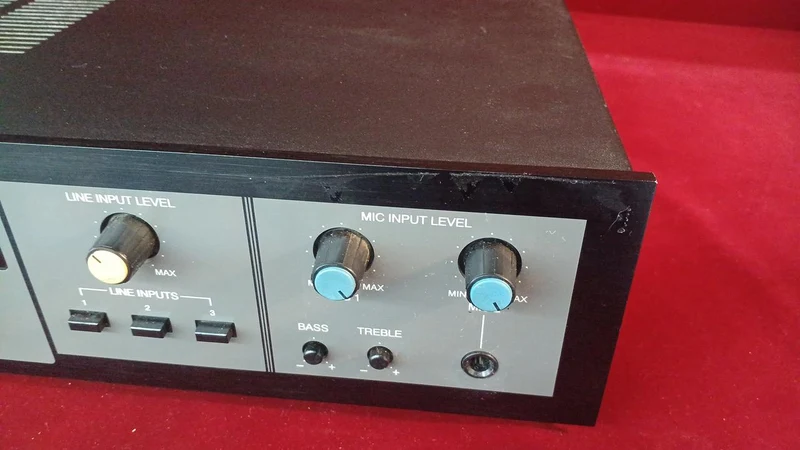 BOSE Mischverstärker 200SR-HI