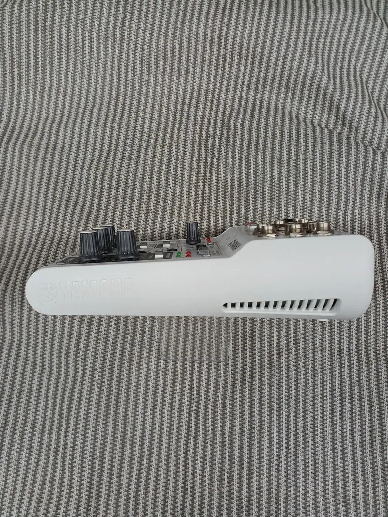 YAMAHA Mixer AG03