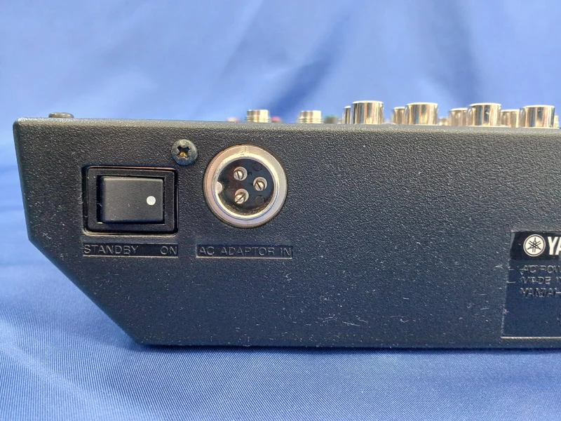 YAMAHA Mixer MG102C
