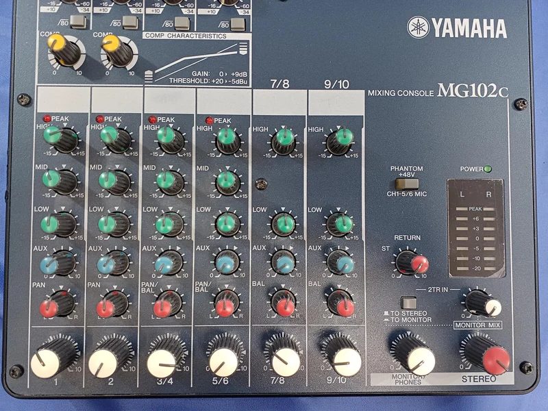 YAMAHA Mixer MG102C