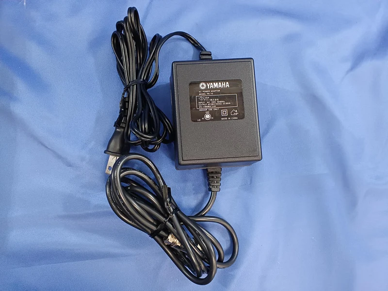 YAMAHA Mixer MG102C