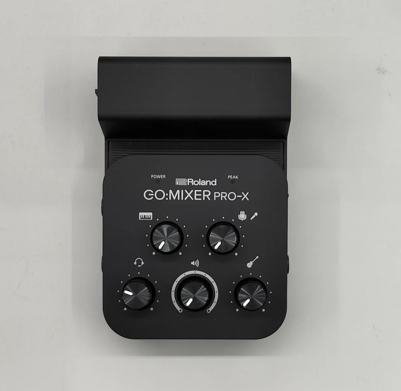 ROLAND Tragbarer Mixer GO:MIXER PRO-X