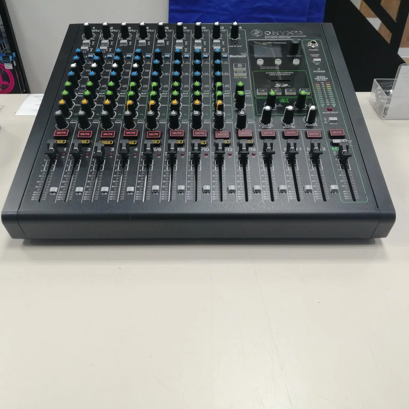 MACKIE Analogmixer ONYX12