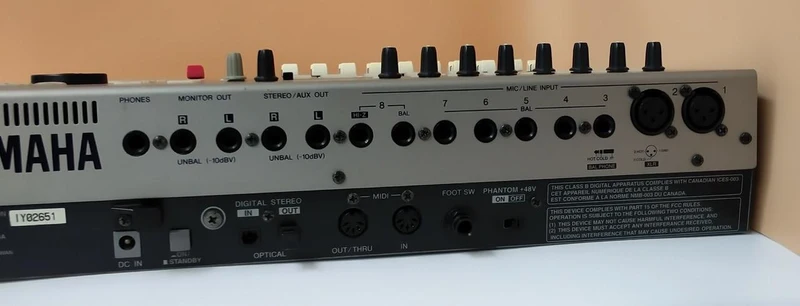[SCHROTT] YAMAHA Digital MTR AW16G