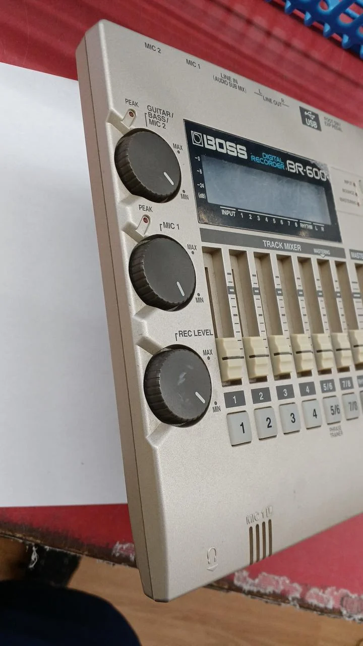 [SCHROTT] BOSS Digital MTR BR-600