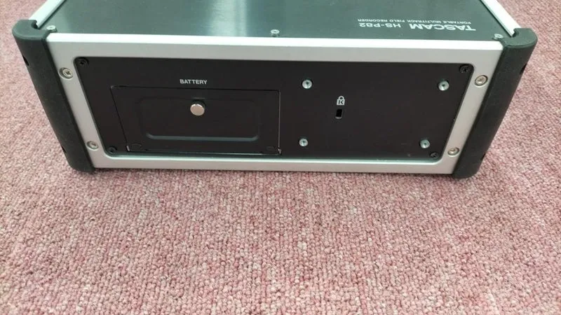 TASCAM Mehrspurrekorder HS-P82N