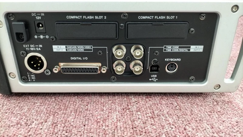 TASCAM Mehrspurrekorder HS-P82N