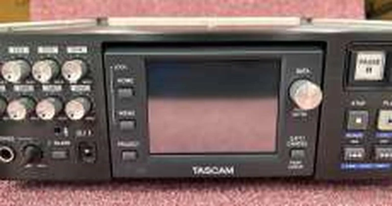 TASCAM Mehrspurrekorder HS-P82N