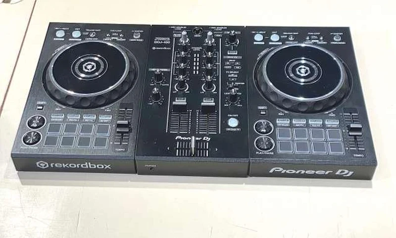 PIONEER DJ-Controller DDJ-400
