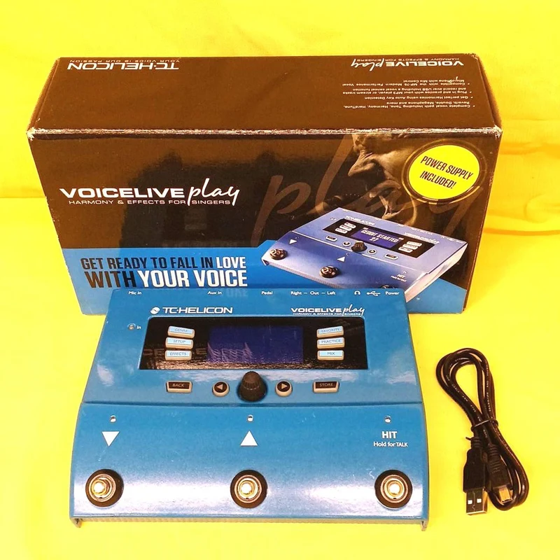 TC-HELICON Vocal Effects Pedal VOICELIVE PLAY