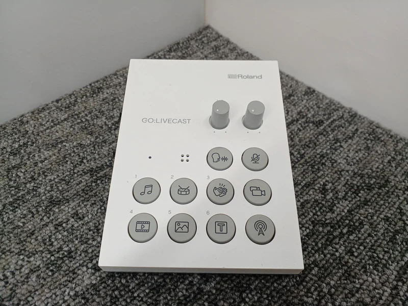 ROLAND Mixer GOLIVECAST