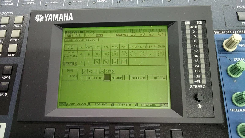 [SCHROTT] YAMAHA Digitalmixer 01V96 (Version 2)