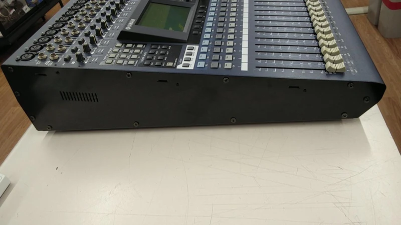 [SCHROTT] YAMAHA Digitalmixer 01V96 (Version 2)