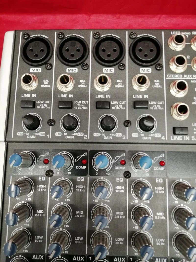 BEHRINGER Analogmixer XENYX 1204USB