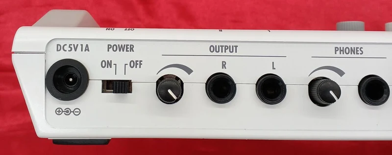 [SCHROTT] ZOOM Digital MTR R16