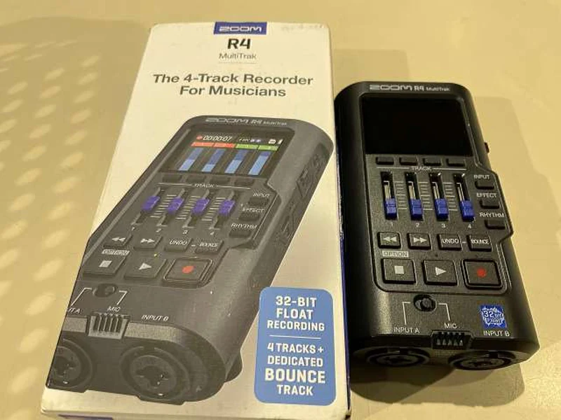 ZOOM Digital MTR R4 MULTI TRAK