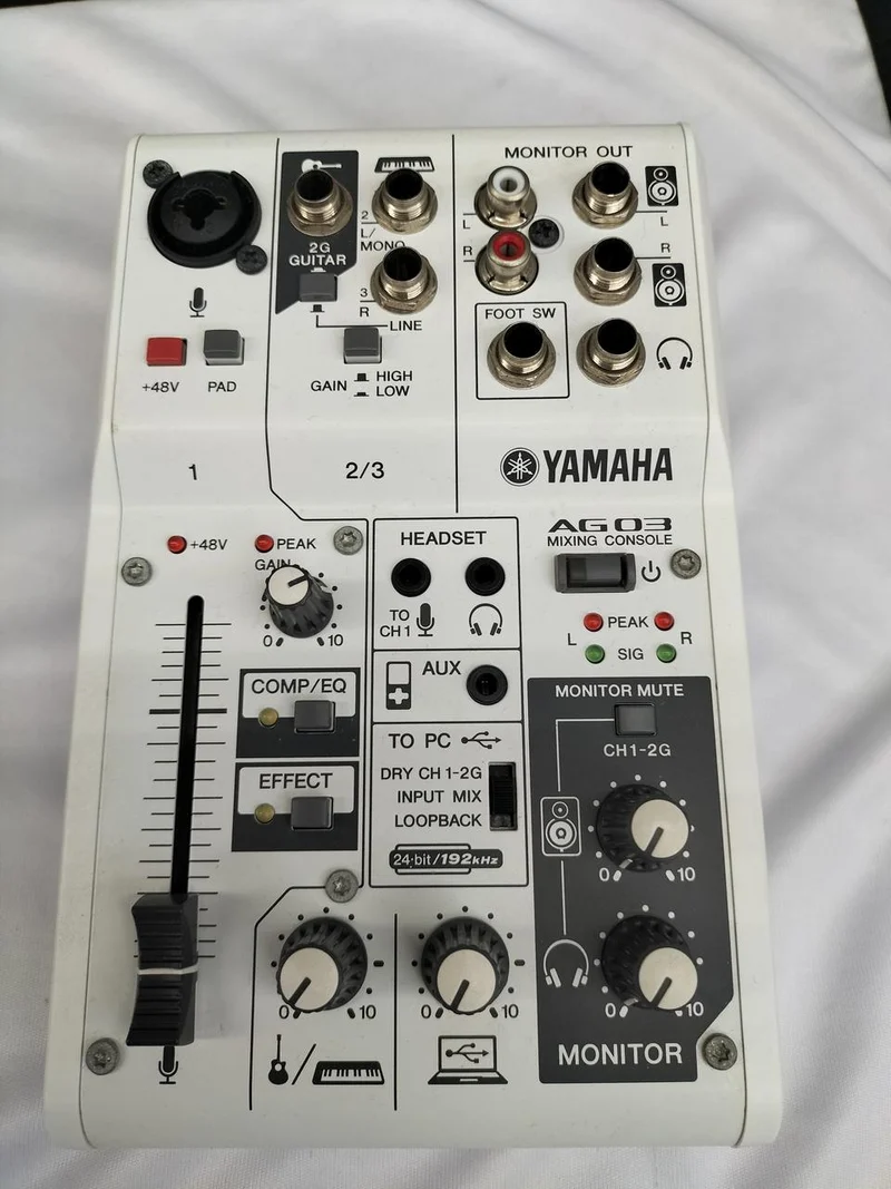 YAMAHA Mixer AG03
