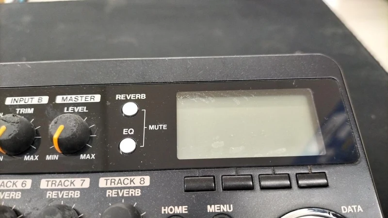 TASCAM MTR DP-008