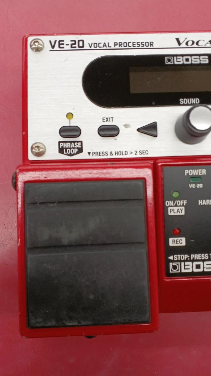BOSS Vocal Effects VE-20