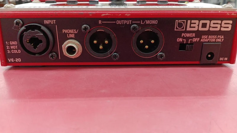 BOSS Vocal Effects VE-20
