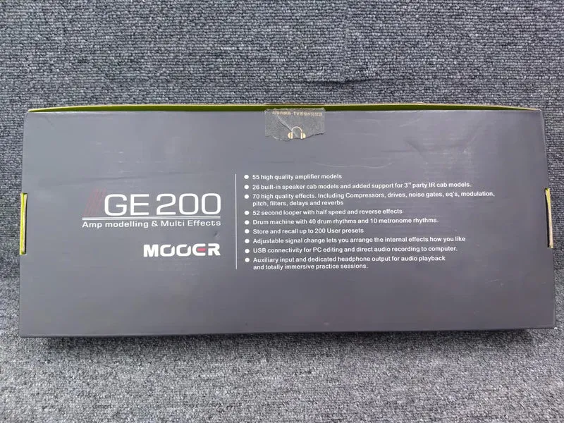 MOOER Multi-Effektgerät GE200