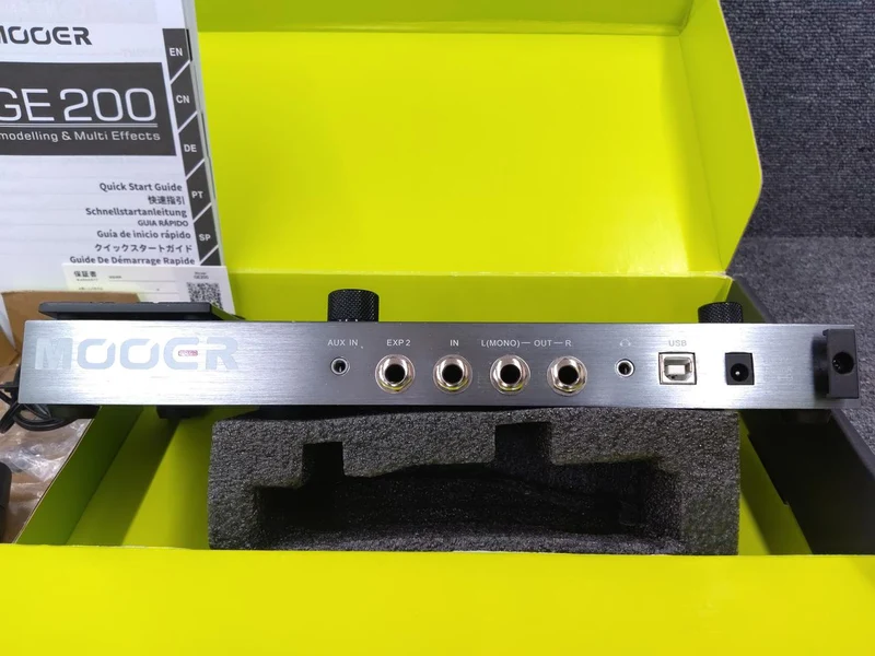 MOOER Multi-Effektgerät GE200